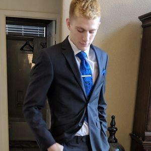 Meet your Posher, Benjamin